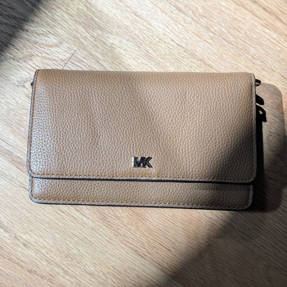 NWOT Michael Kors Brown Leather Wallet Crossbody Clutch